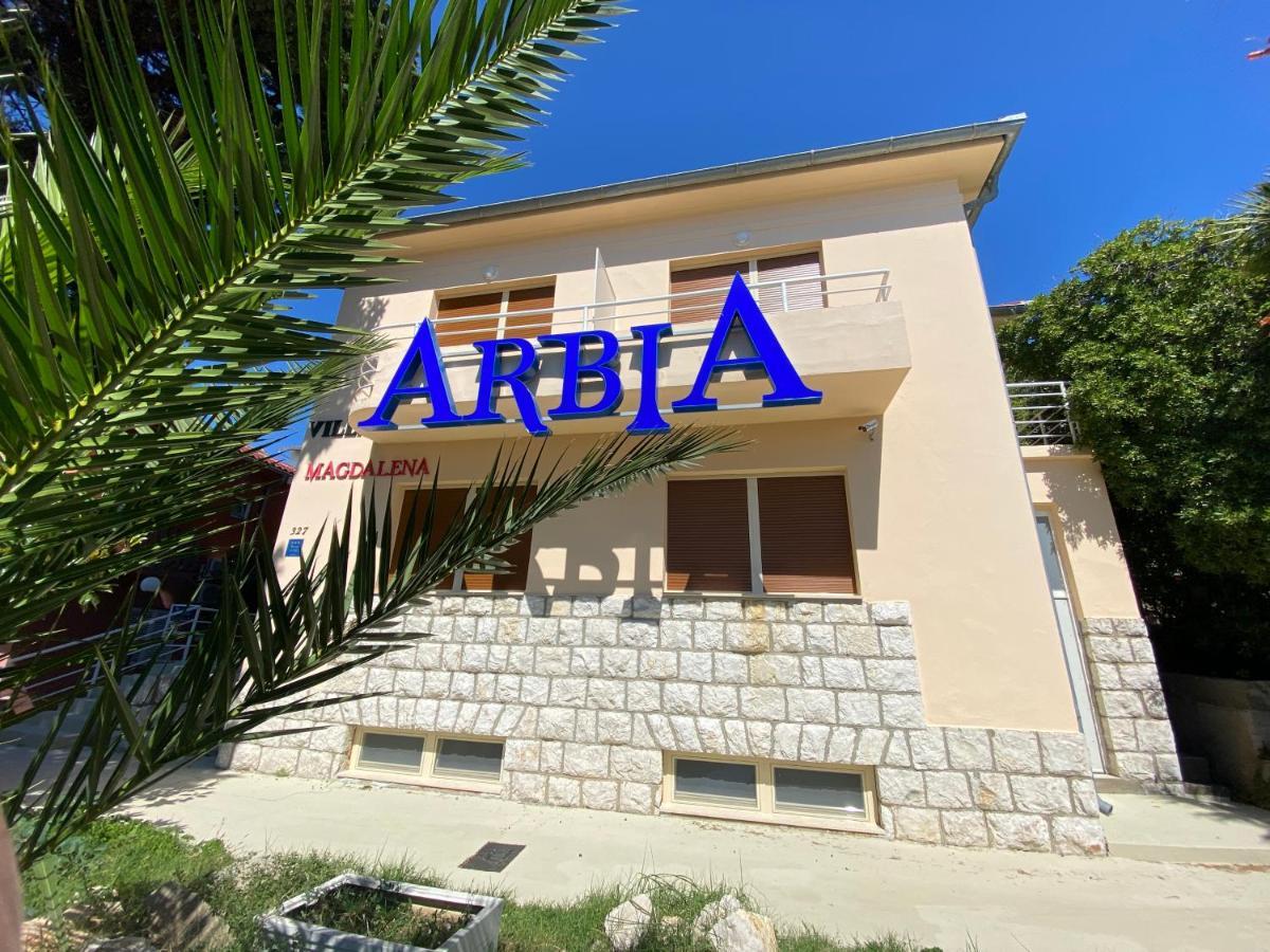 Villas Arbia - Magdalena By The Beach Banjol Exterior photo