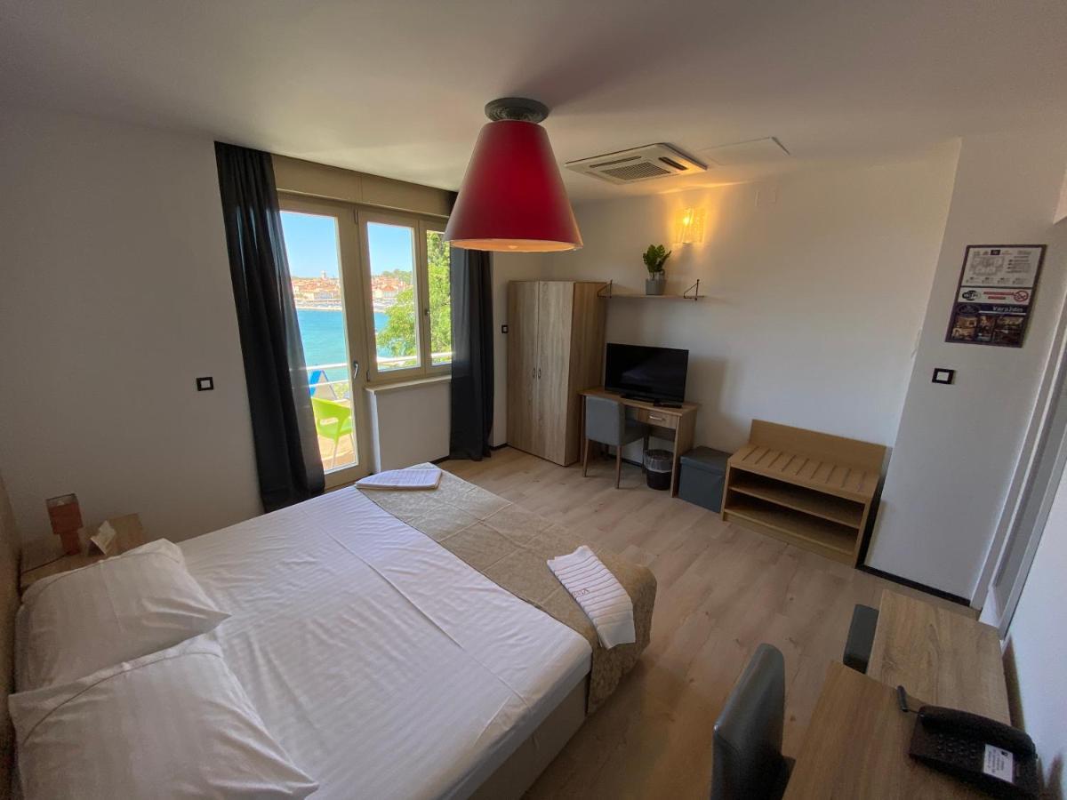 Villas Arbia - Magdalena By The Beach Banjol Exterior photo